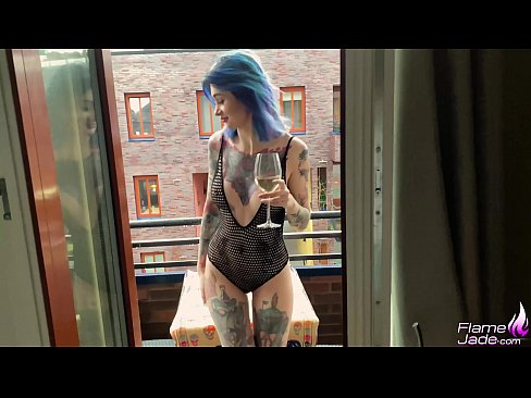 ❤️ Te kotiro tino nui e ngotea ana me te karepe me te whana i raro i te rangi tuwhera ❤️❌ Ataata Fuck i porn mi.onlydesiporn.ru